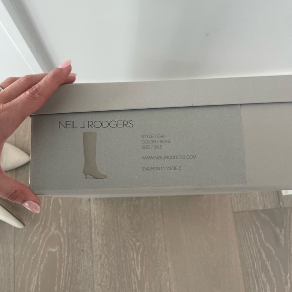 Neil J Rodgers Eva Slouch Boots Bone Color size 8 - Picture 11 of 12